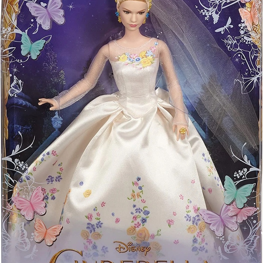 Disney Princess Cinderella Wedding Day Doll 2014 Live Action Movie - Picture 3 of 3